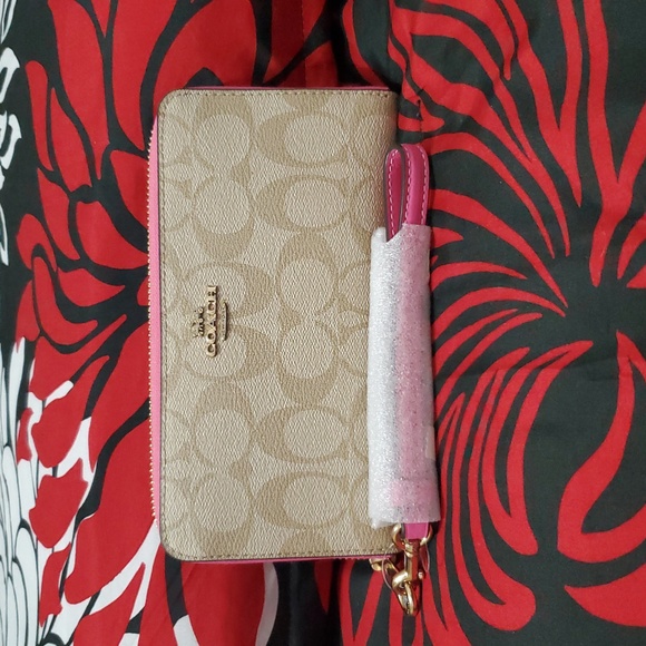 Coach Light Khaki and Pink Long Zip Wallet Wristlet - Picture 1 of 7